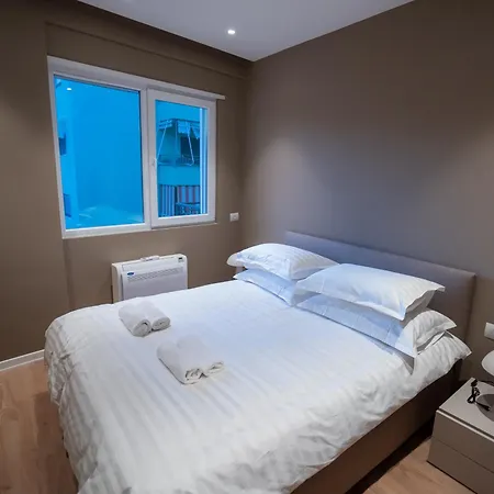 Apartment Dyrrhachium Elegance - Stylish Center *