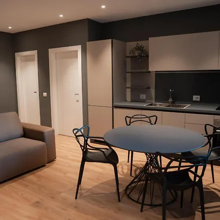 Dyrrhachium Elegance - Stylish Center Durres